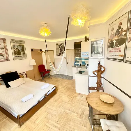 Apartamento Film Poster Or Coffee Basement With Terrace Budapest